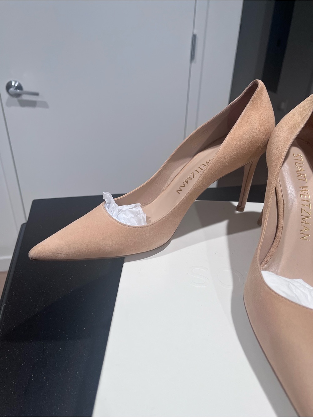 Stuart Weitzman Beige Suede Pointed-Toe Stiletto Power Pump 85